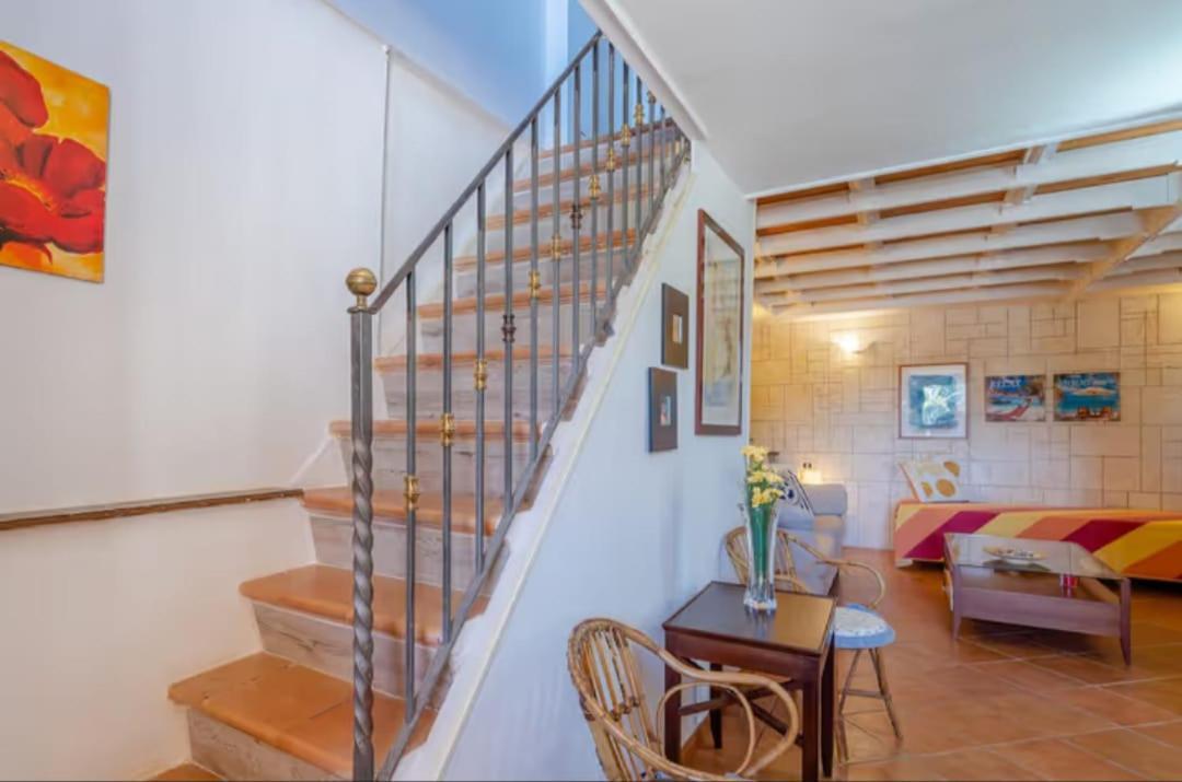 Villa Con Piscina Al Mare Ognina Exteriör bild