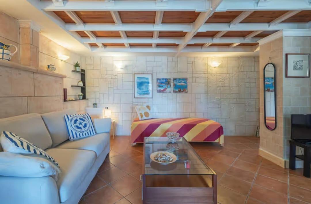 Villa Con Piscina Al Mare Ognina Exteriör bild